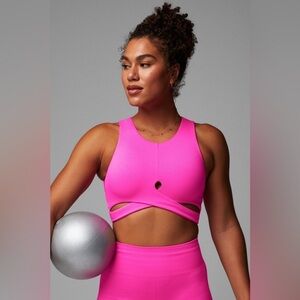 Fabletics Seamless Low Impact Keyhole Midi Bra Size XS